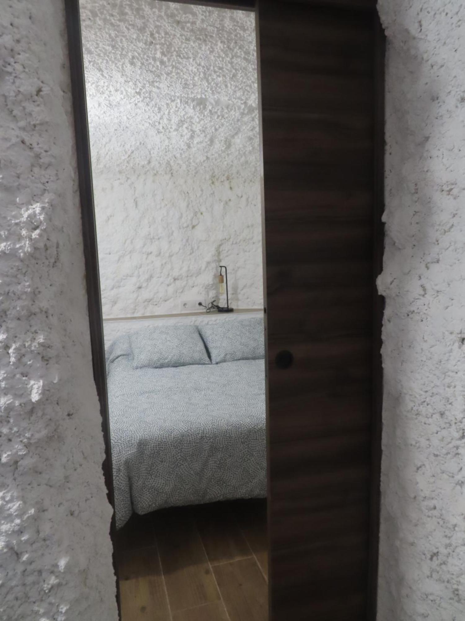 Alojamiento Rural Cueva Del Cerro Casas del Cerro Luaran gambar